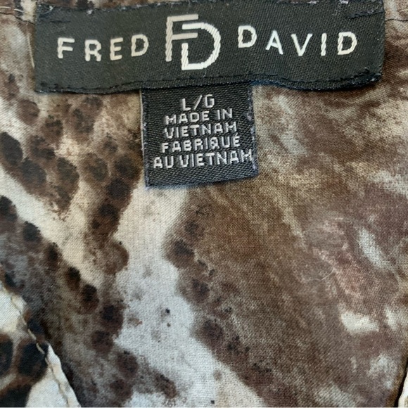 FRED David Khaki brown gray snake print sheer button front blouse Sz L - Picture 8 of 13